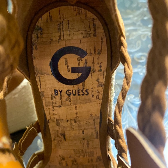 COPY - G by Guess Brown Wedge Strapped Suede Sandals Sz 9M - Picture 12 of 12